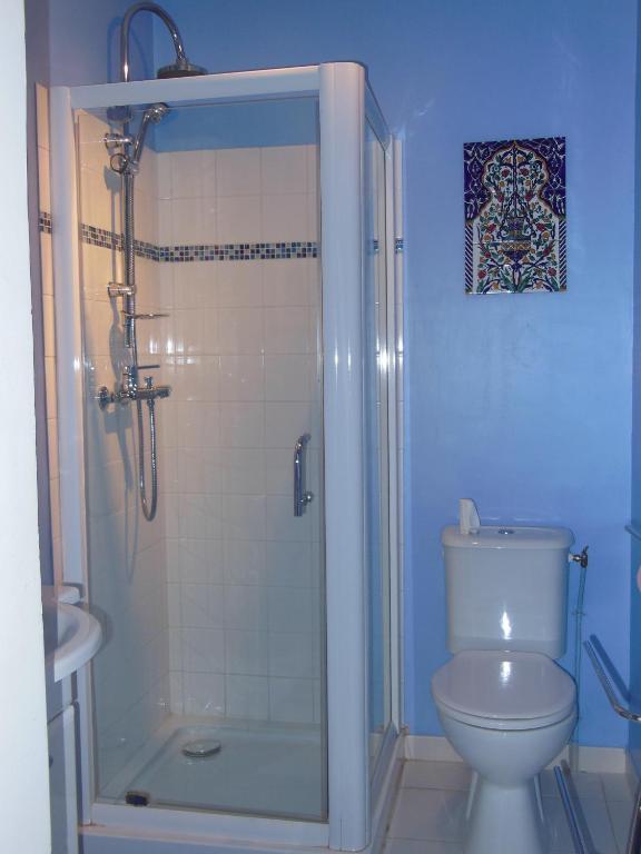 O Doux S'Home Ledenon Room photo