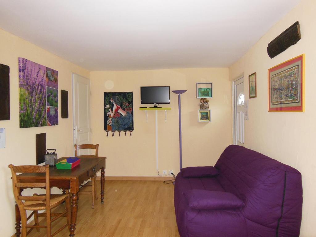 O Doux S'Home Ledenon Room photo